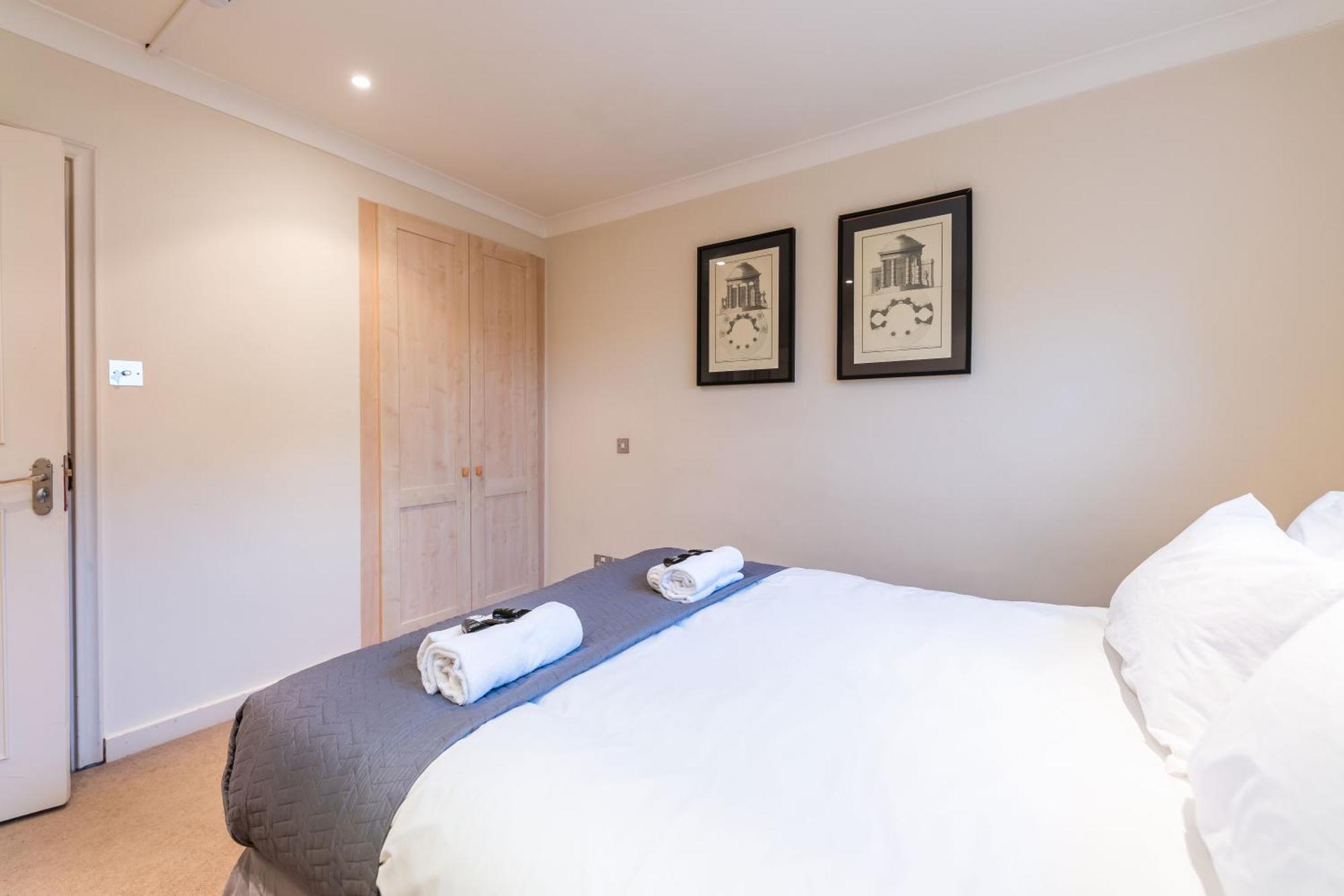 Luxury 6 Bedroom House In Southwick Street London Ngoại thất bức ảnh