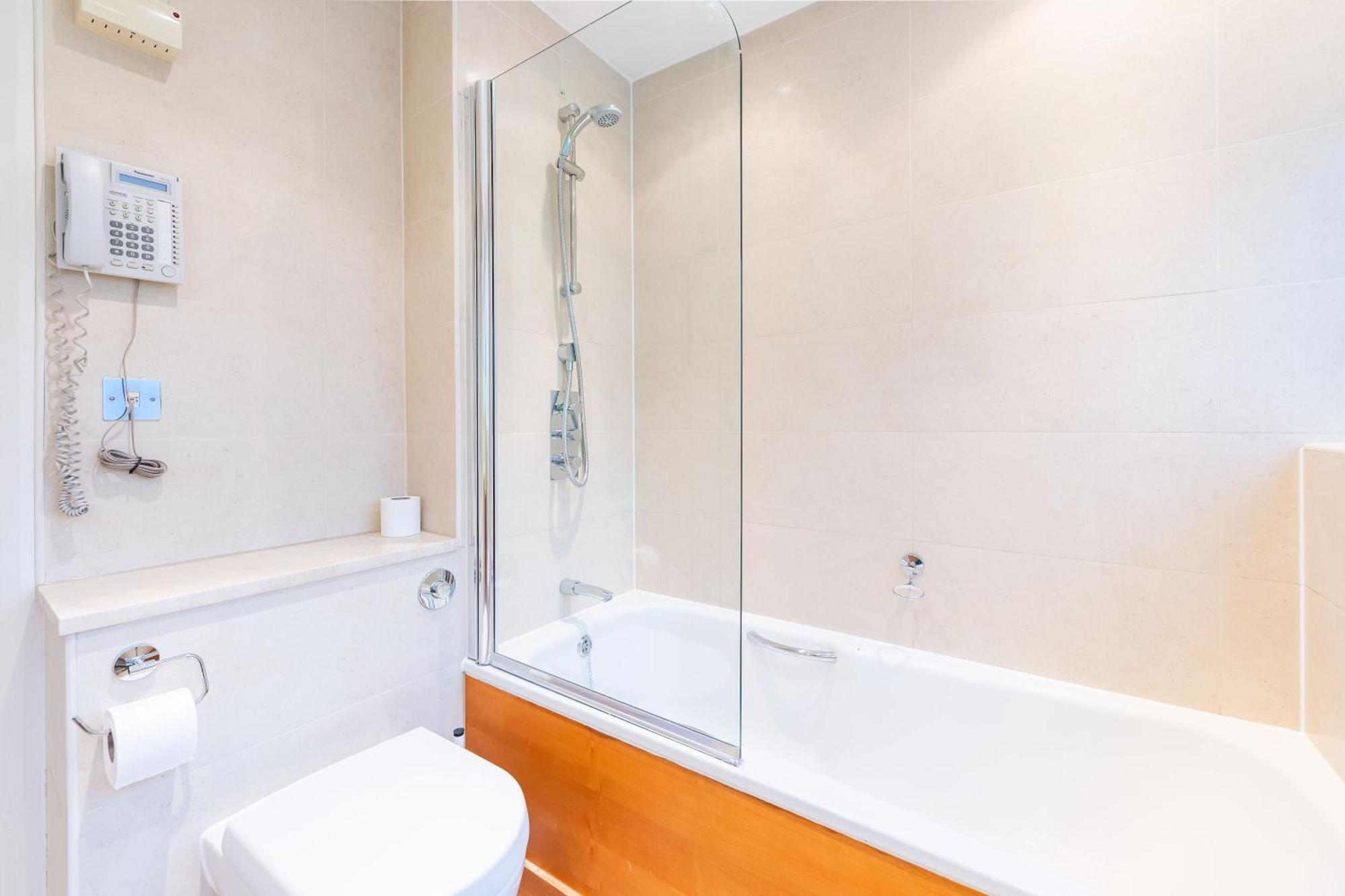 Luxury 6 Bedroom House In Southwick Street London Ngoại thất bức ảnh